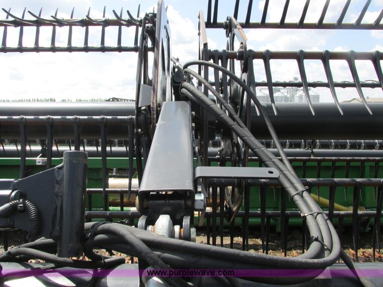 image for item A8718 2003 Mac Don 972 Harvest Header draper head