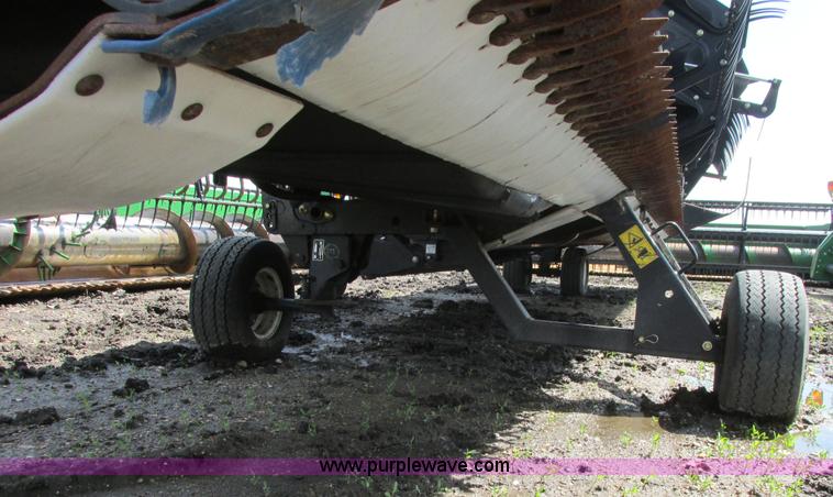 image for item A8718 2003 Mac Don 972 Harvest Header draper head