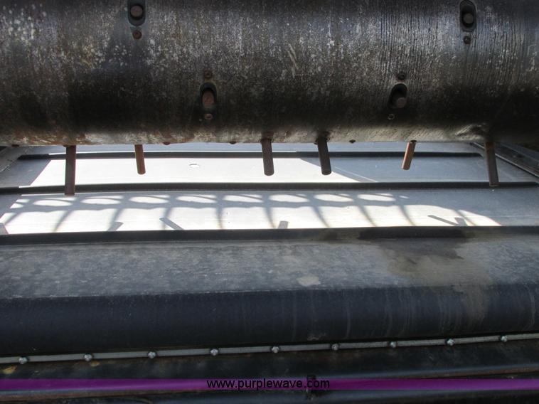 image for item A8718 2003 Mac Don 972 Harvest Header draper head