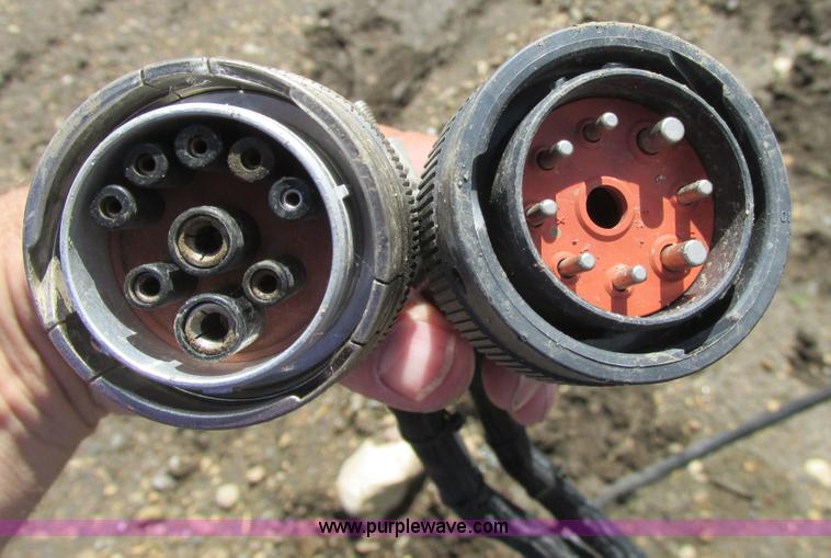 image for item A8719 2012 John Deere DB66 planter