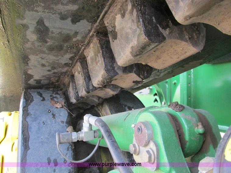 image for item A8720 2008 John Deere 9630T tractor