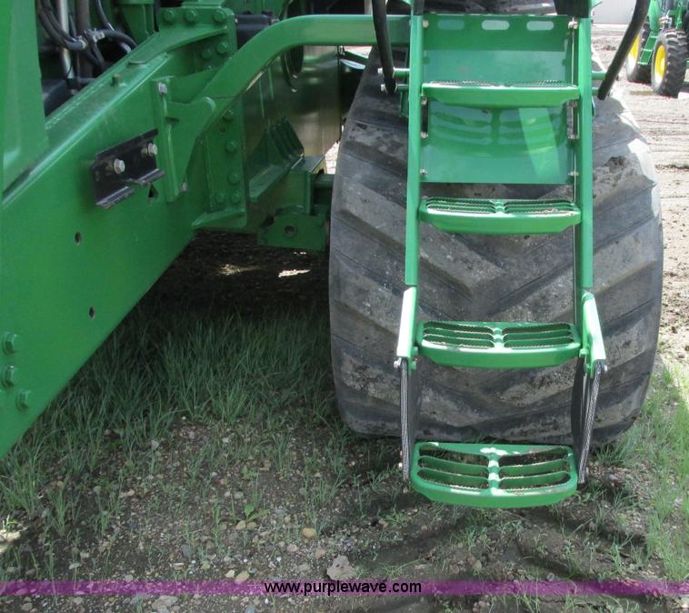 image for item A8720 2008 John Deere 9630T tractor