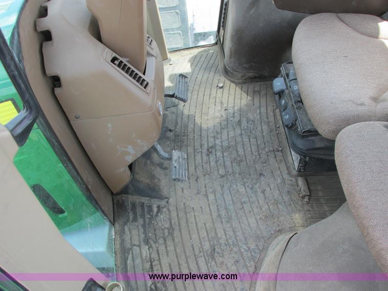 image for item A8720 2008 John Deere 9630T tractor