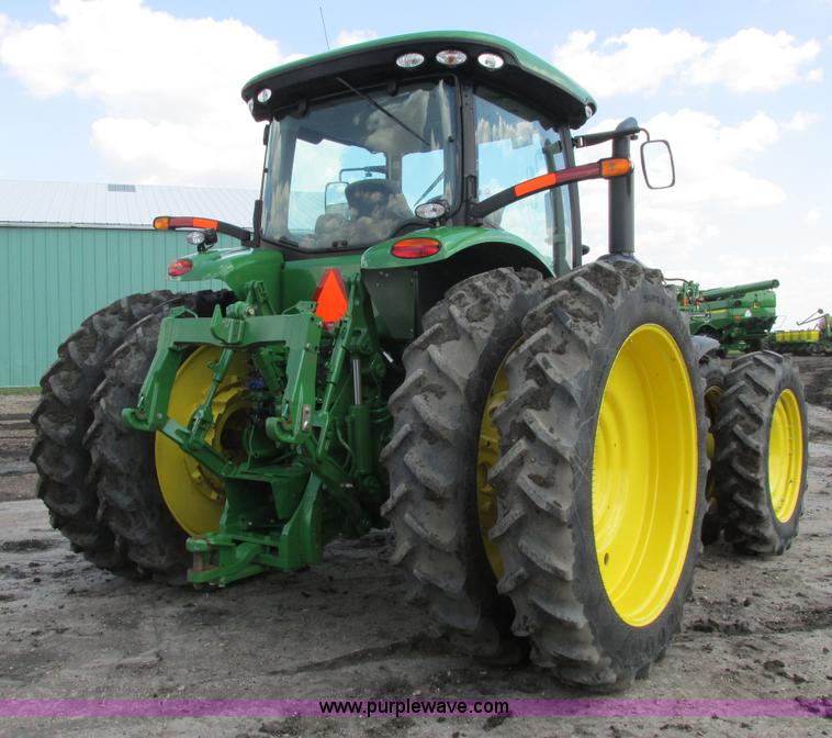 image for item A8721 2012 John Deere 8285R MFWD tractor