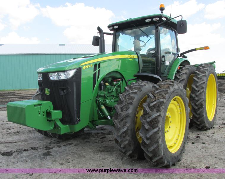 image for item A8721 2012 John Deere 8285R MFWD tractor