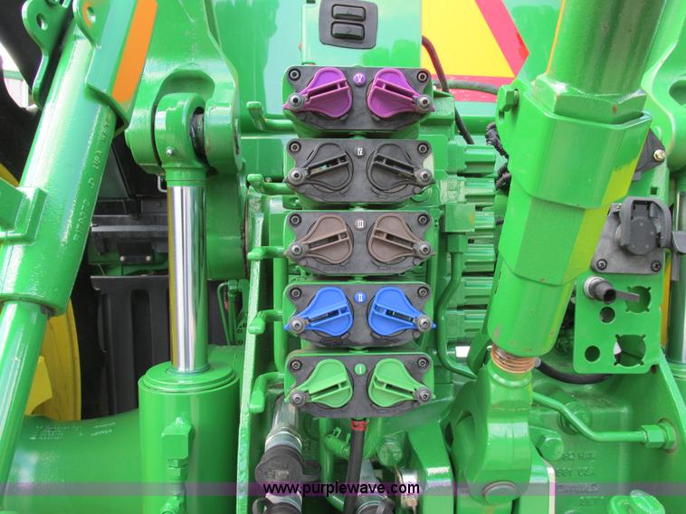 image for item A8721 2012 John Deere 8285R MFWD tractor