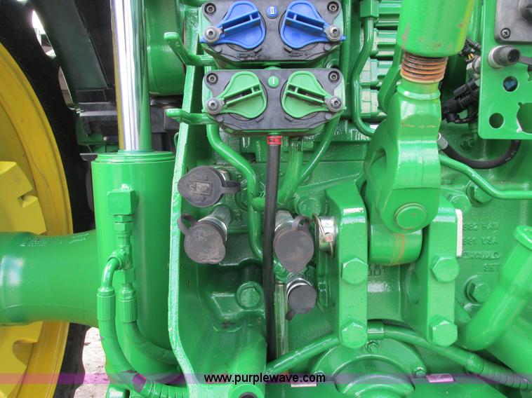 image for item A8721 2012 John Deere 8285R MFWD tractor