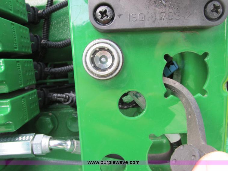 image for item A8721 2012 John Deere 8285R MFWD tractor