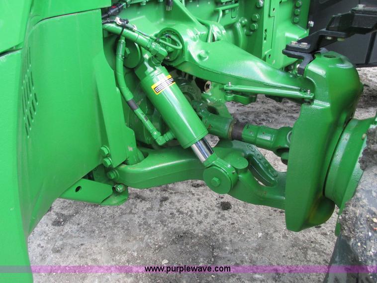 image for item A8721 2012 John Deere 8285R MFWD tractor