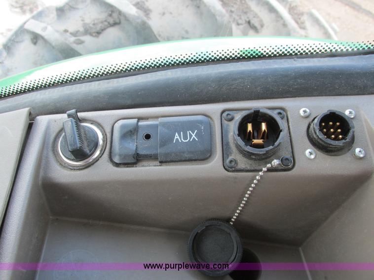 image for item A8721 2012 John Deere 8285R MFWD tractor