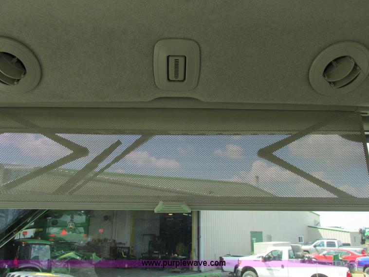 image for item A8721 2012 John Deere 8285R MFWD tractor