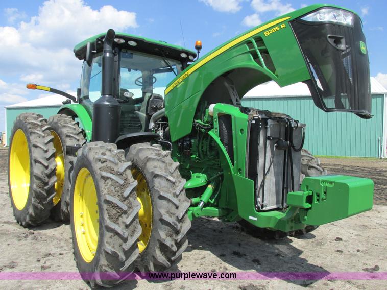image for item A8721 2012 John Deere 8285R MFWD tractor