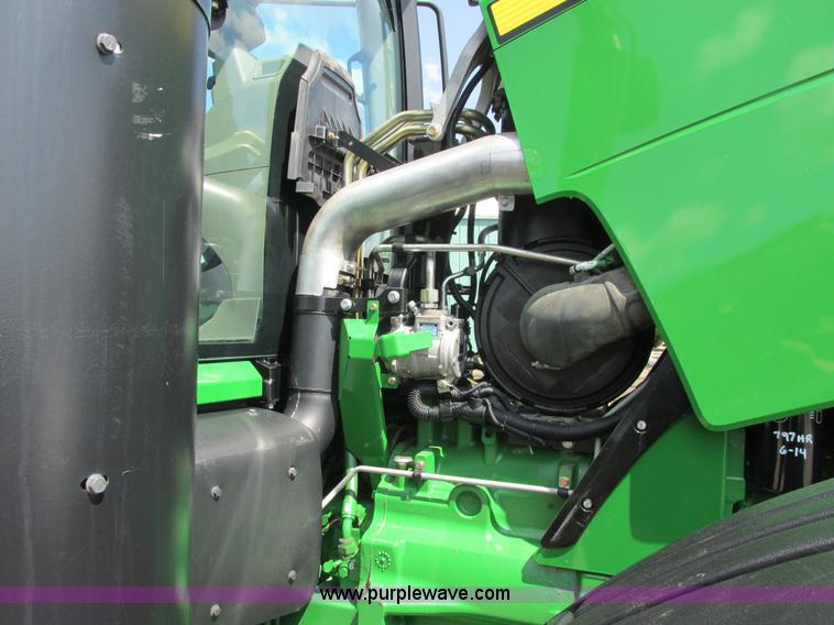 image for item A8721 2012 John Deere 8285R MFWD tractor