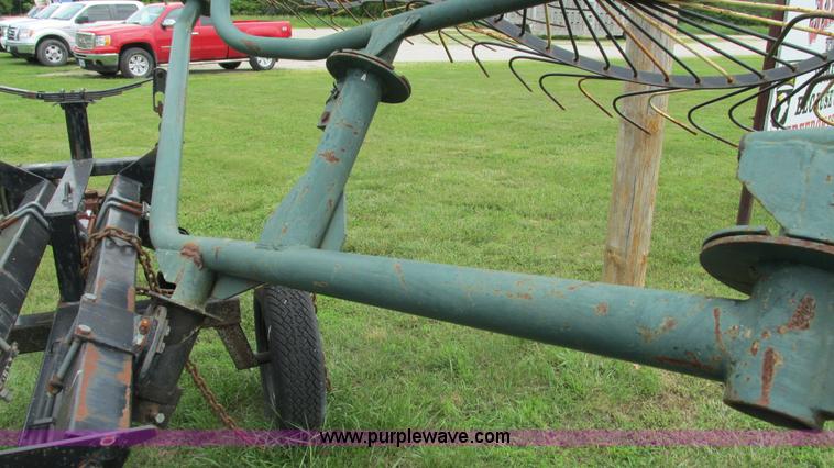 image for item AC9906 Kelderman 10 wheel hay rake