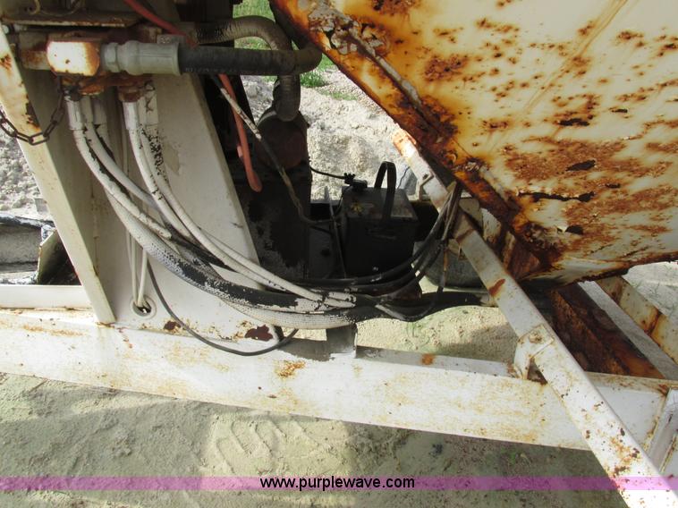 image for item AN9047 Six ton weigh wagon