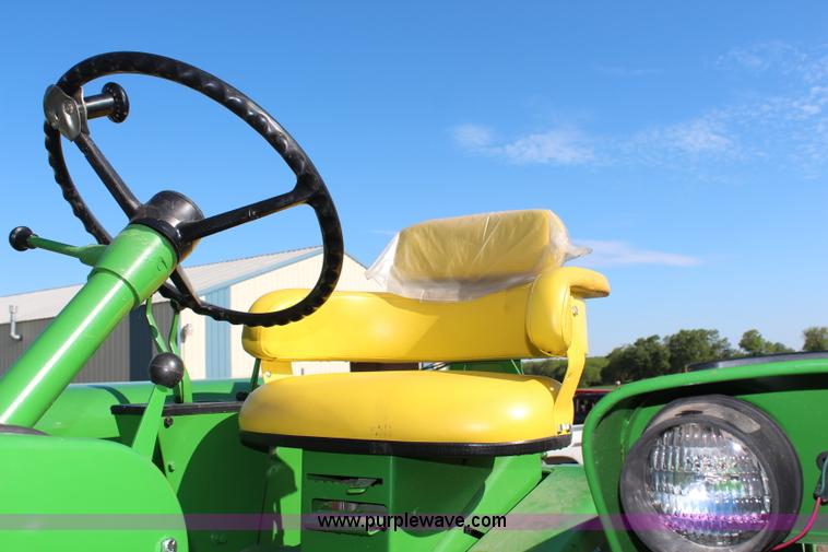 image for item AZ9783 1969 John Deere 4020 tractor