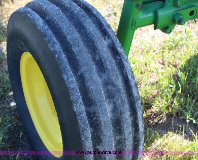 image for item AZ9783 1969 John Deere 4020 tractor