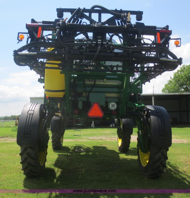 image for item D2071 2008 John Deere 4830 self-propelled sprayer