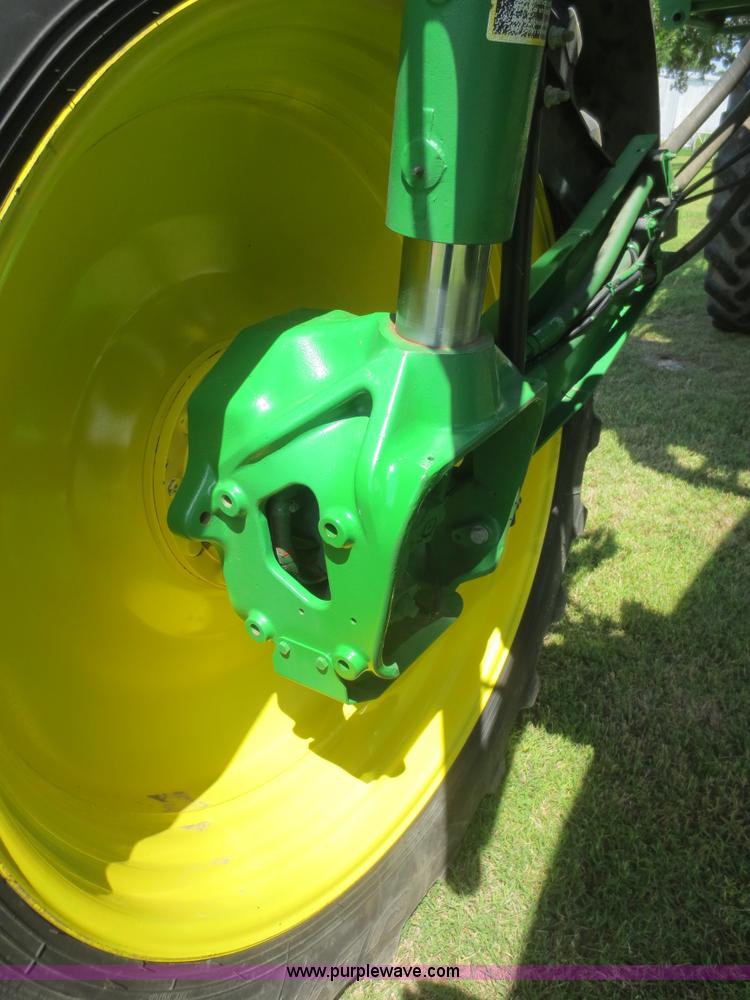 image for item D2071 2008 John Deere 4830 self-propelled sprayer