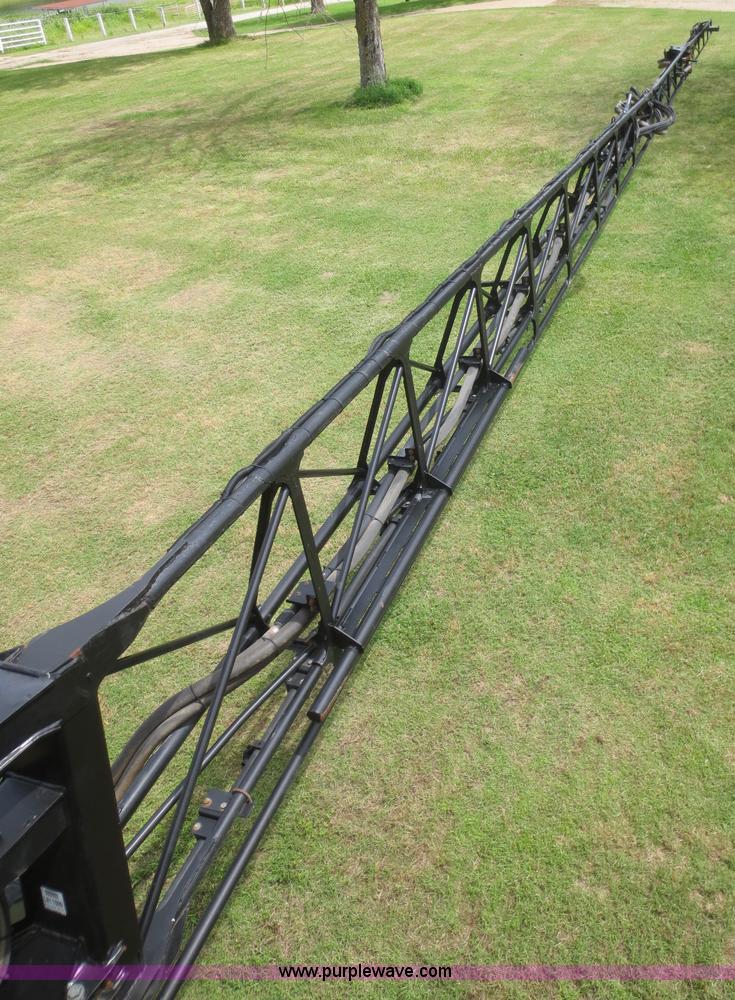 image for item D2071 2008 John Deere 4830 self-propelled sprayer