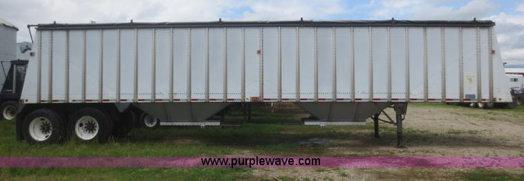 image for item D2084 1995 Merritt grain trailer