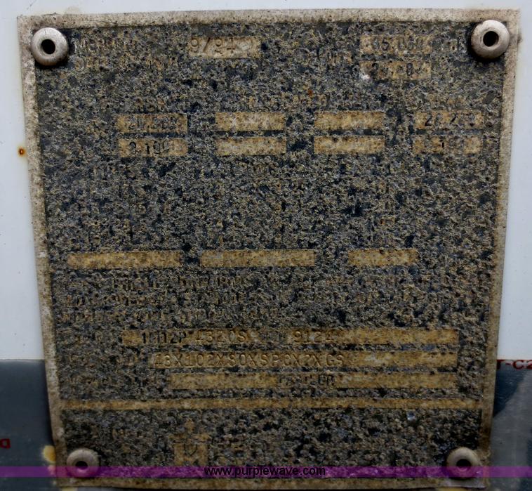 image for item D2084 1995 Merritt grain trailer