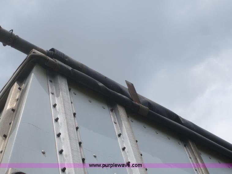 image for item D2084 1995 Merritt grain trailer