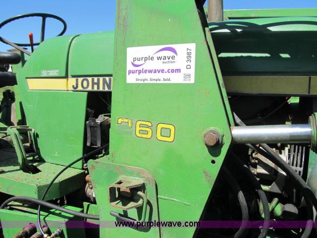 image for item D3987 John Deere 2940 MFWD tractor