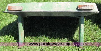 image for item D3987 John Deere 2940 MFWD tractor