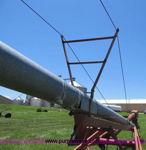 image for item D3990 Hutchinson 10X60 grain auger