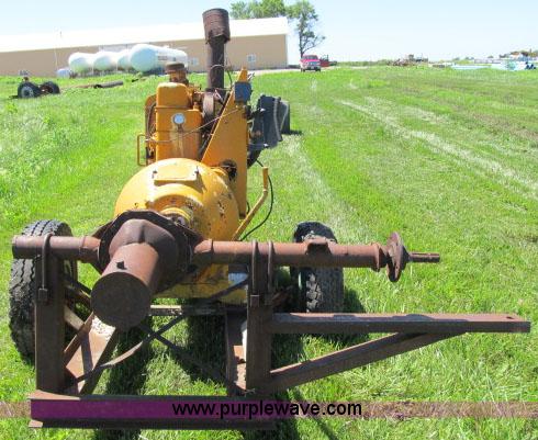 image for item D3992 Minneapolis Moline generator