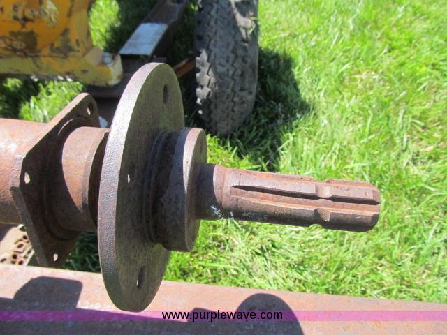 image for item D3992 Minneapolis Moline generator