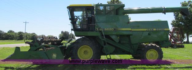 image for item F4903 1981 John Deere 6620 Turbo RWA combine