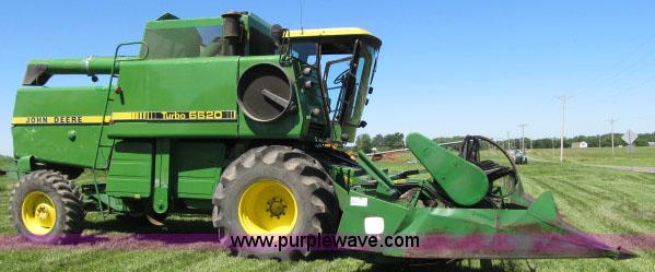 image for item F4903 1981 John Deere 6620 Turbo RWA combine