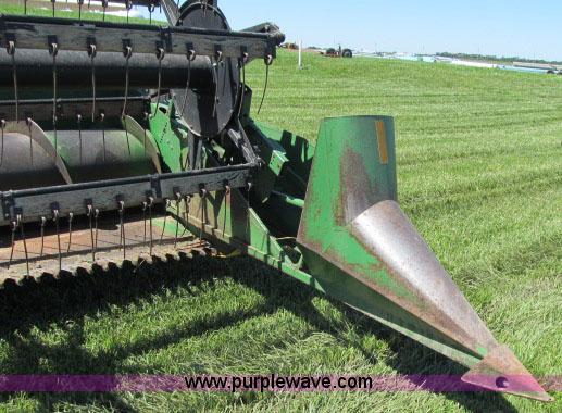 image for item F4903 1981 John Deere 6620 Turbo RWA combine