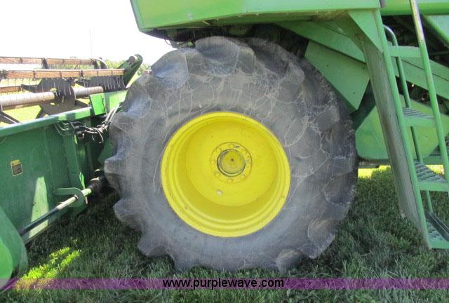 image for item F4903 1981 John Deere 6620 Turbo RWA combine
