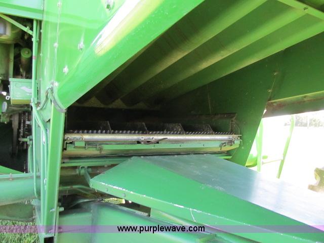 image for item F4903 1981 John Deere 6620 Turbo RWA combine