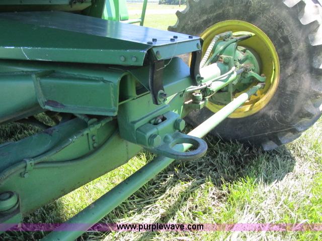 image for item F4903 1981 John Deere 6620 Turbo RWA combine