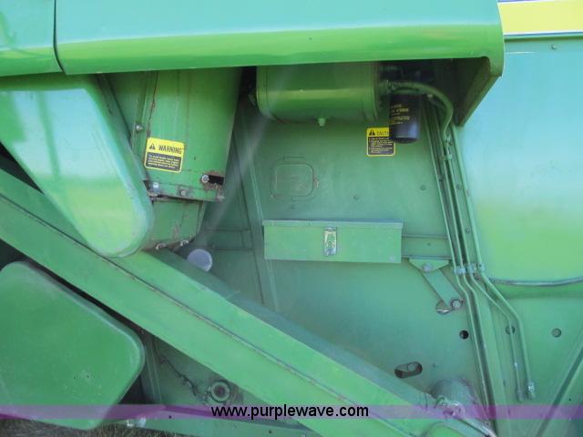 image for item F4903 1981 John Deere 6620 Turbo RWA combine