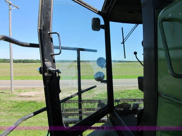 image for item F4903 1981 John Deere 6620 Turbo RWA combine