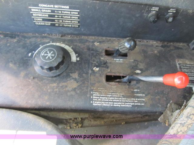 image for item F4903 1981 John Deere 6620 Turbo RWA combine