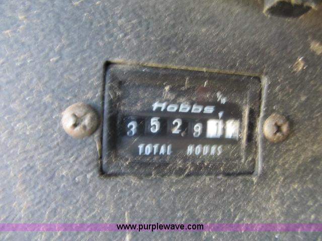 image for item F4903 1981 John Deere 6620 Turbo RWA combine