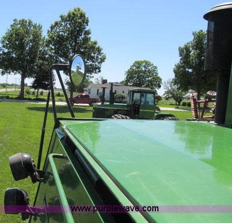 image for item F4903 1981 John Deere 6620 Turbo RWA combine