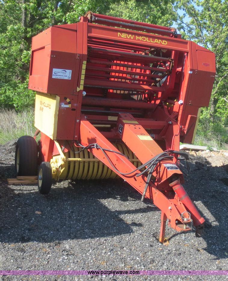 image for item F6983 1989 New Holland 848 round baler