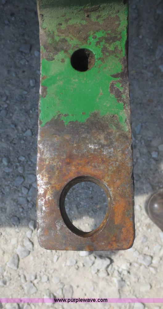 image for item F6985 1983 John Deere 2950 tractor