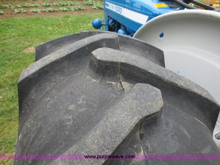 image for item F6987 Ford 3600 tractor