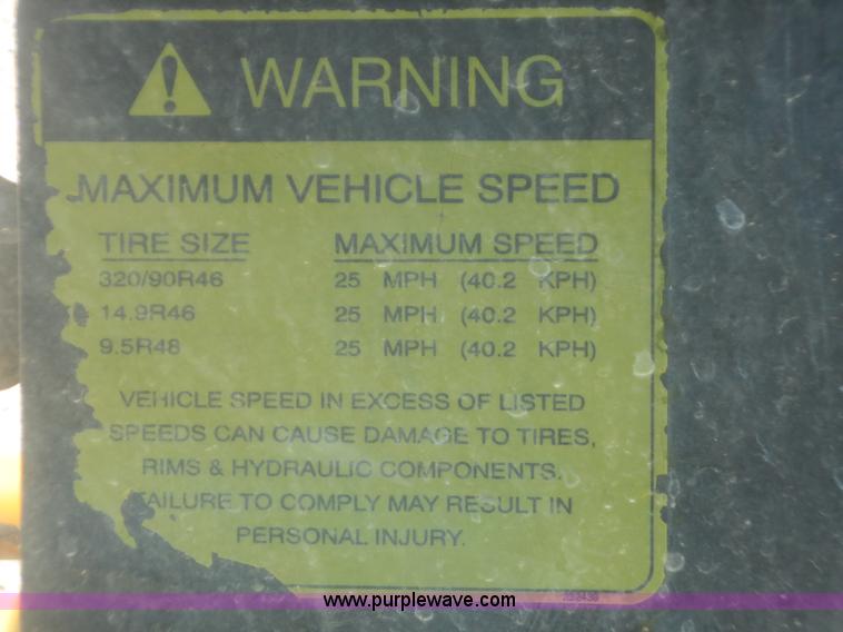 image for item F6998 1993 Ag-Chem RoGator 854 self-propelled sprayer