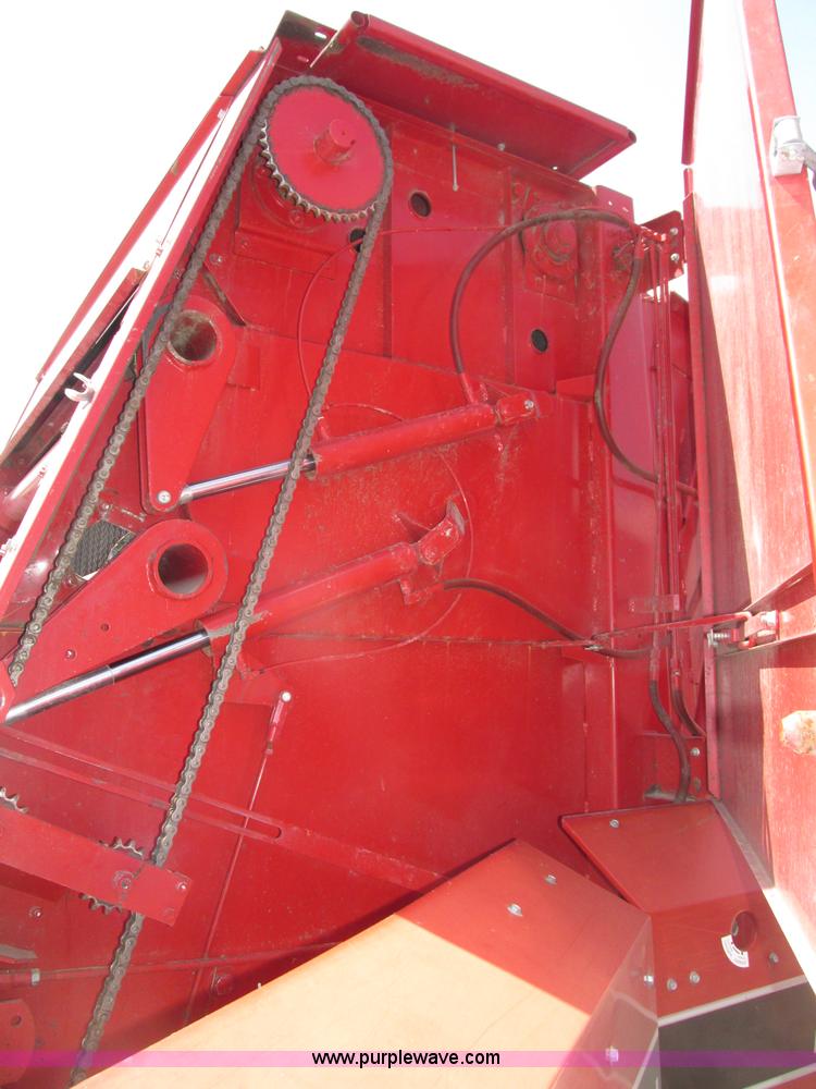 image for item F7394 1994 Case IH 8465A round baler