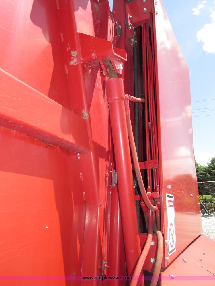 image for item F7394 1994 Case IH 8465A round baler