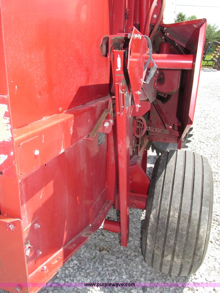 image for item F7394 1994 Case IH 8465A round baler